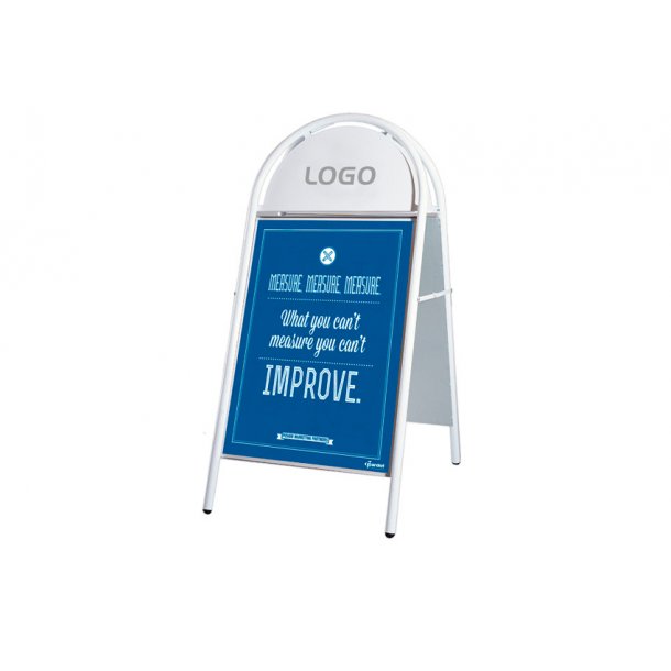 Expo Gotik med halvrund logotop